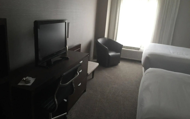 Harborside Hotel