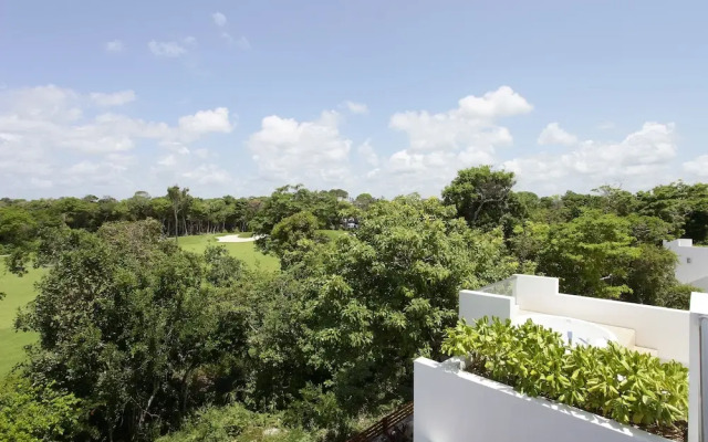 Bahia Principe Vacation Rentals-Green 3-Two-Bedroom Villas