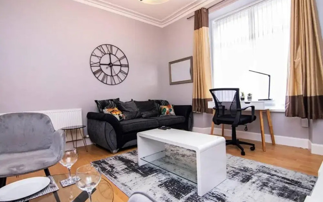1BR Summit Holburn - Cosy Flat With Ultrafast Wifi