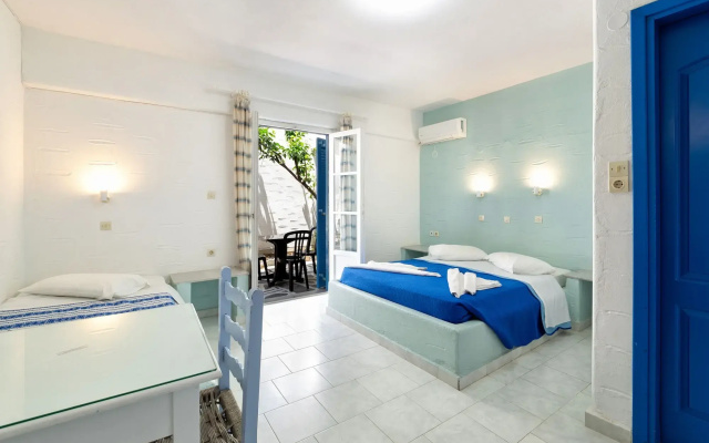 Stratos Studios & Apartments