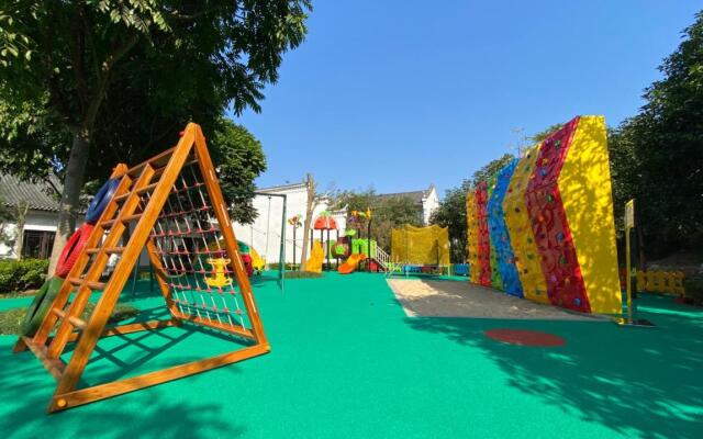 Banyan Tree Yangshuo