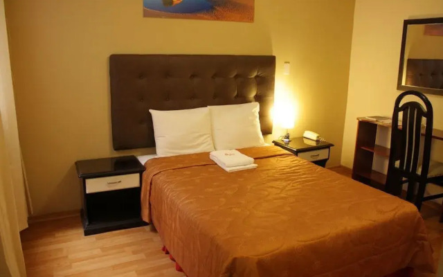 Eras Hotel