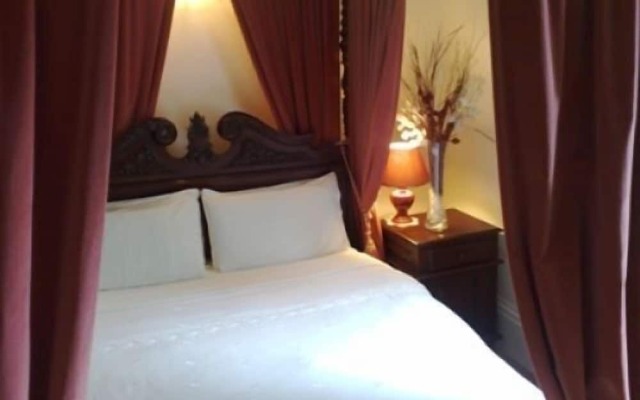 Haselbury Mill Hotel and Restaurant