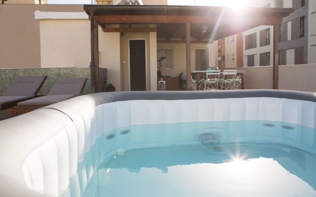 Luxury in the city center