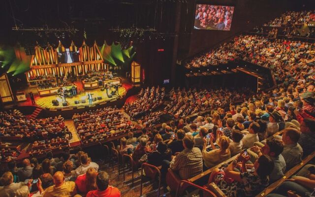 Sylvan Heights by Hosteeva