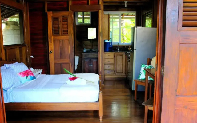 Bluff Hidden Paradise