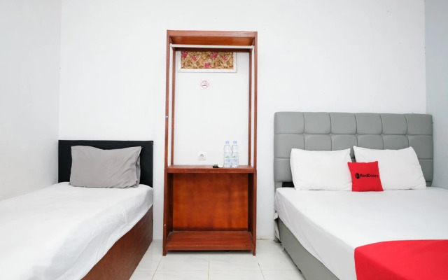 RedDoorz near Lippo Mall Yogyakarta 2