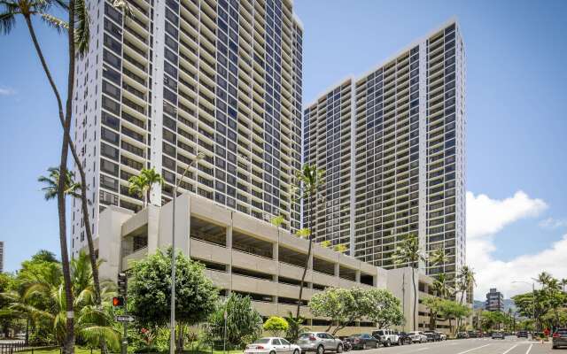 Aston at the Waikiki Banyan