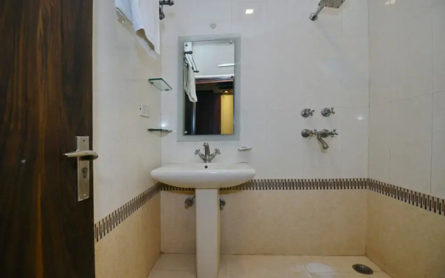 Hotel Blue Pearl Noida