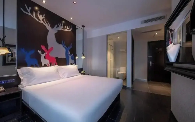 Jinglai ·Light Luxury (Shanghai Tianan 1000Trees Changshou Road Branch)