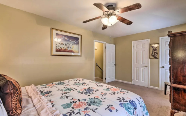 Family Home Near Panola Mountain State Park!