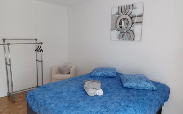 Travel homes spacieux et paisible parking privé