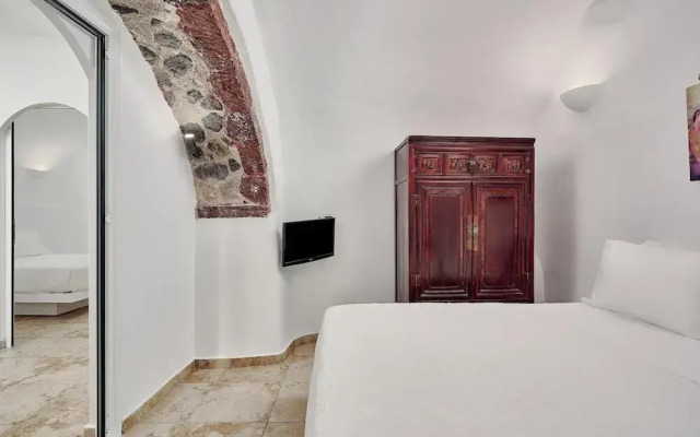 Santorini Mansion at Imerovigli