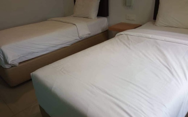 Room V @ Jalan Megat