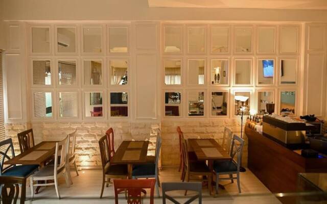 The Reserve Boutique Hotel