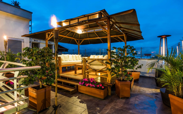 Hotel Platinum Suite