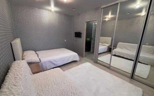 Апартаменты Аврора на проспекте Шахтёров, д. 60