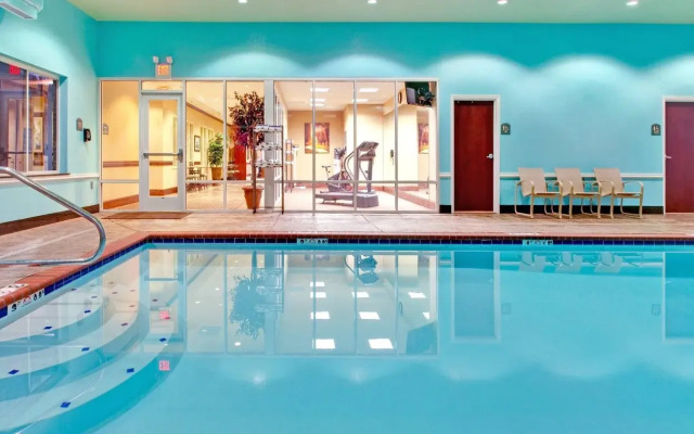 Holiday Inn Express & Suites Millington by IHG