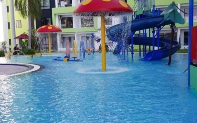 8 GroundFloor PoolSide Manhattan Homestay Ipoh
