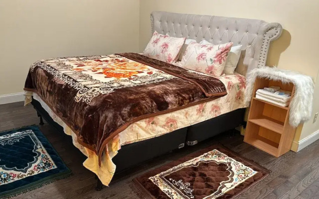 Travelers Long Stay wit Private Bathroom