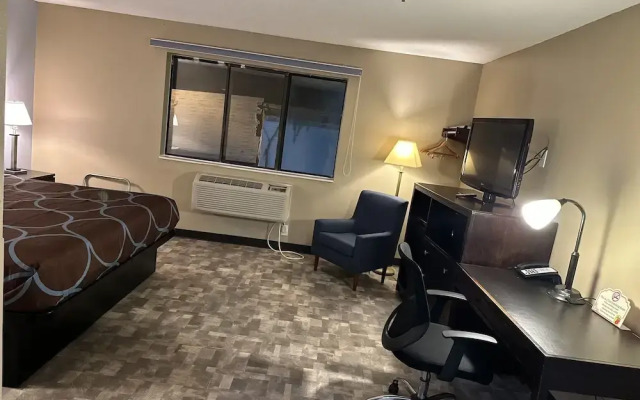 Super 8 Baltimore Essex Area