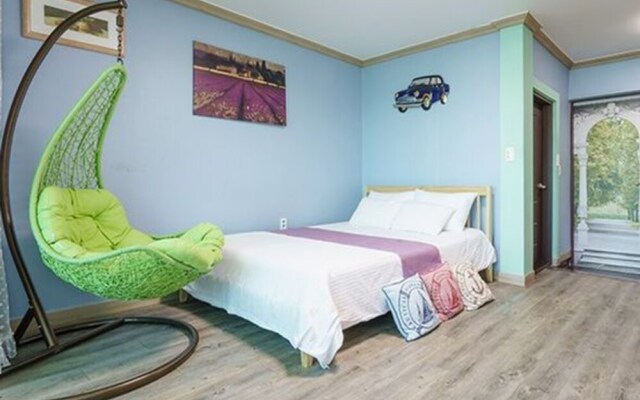 Tongyeong Paper Island Pension