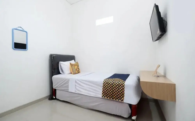 Arta Residence by OYO Rooms