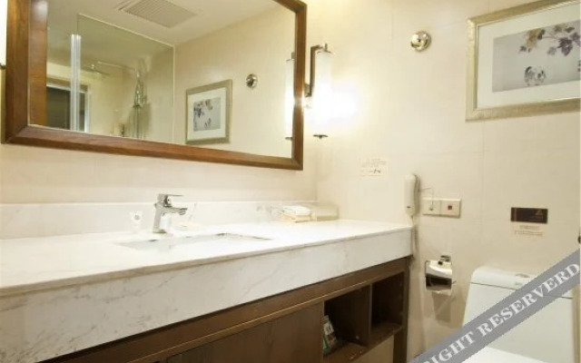 Rong Hua International Hotel