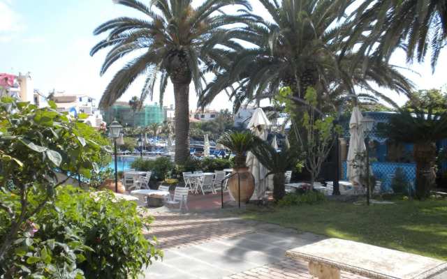 Arathena Rocks Hotel
