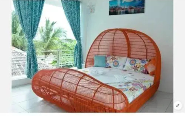 Sharky Hostel Oslob