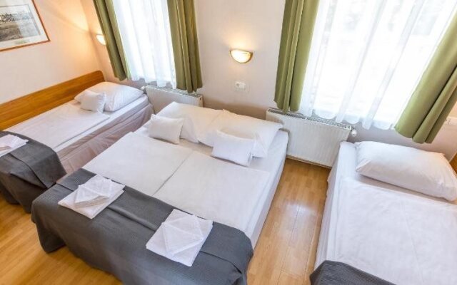 Hotel Csaszar
