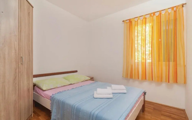 Amazing Home in Trogir With Wifi and 3 Bedrooms