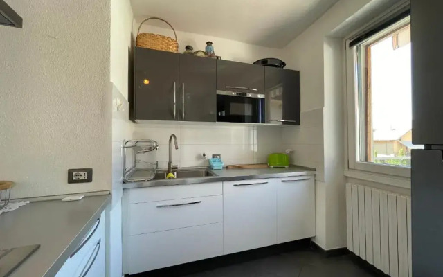 Modern apartment in Sorico - Larihome A10