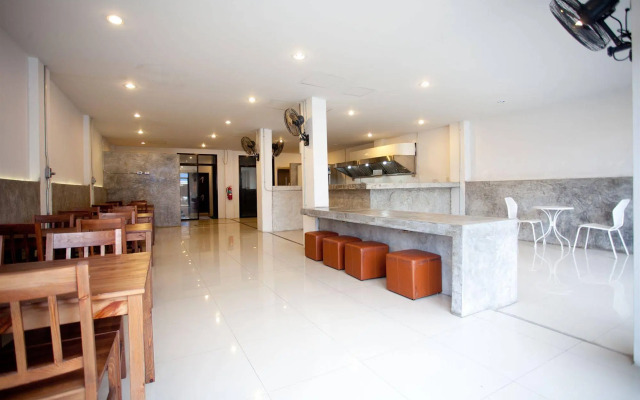 iCheck inn Chill Patong