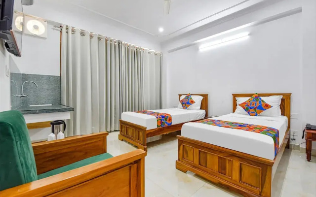 FabHotel Umrao Haveli With Pool