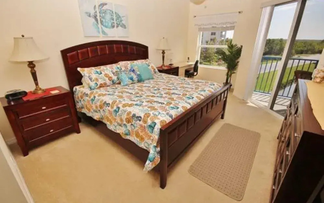 Oceanwalk 15-302 Apartment 2