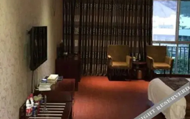 Xinfeng Express Hotel