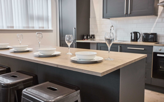 Host Stay Promenade Suite