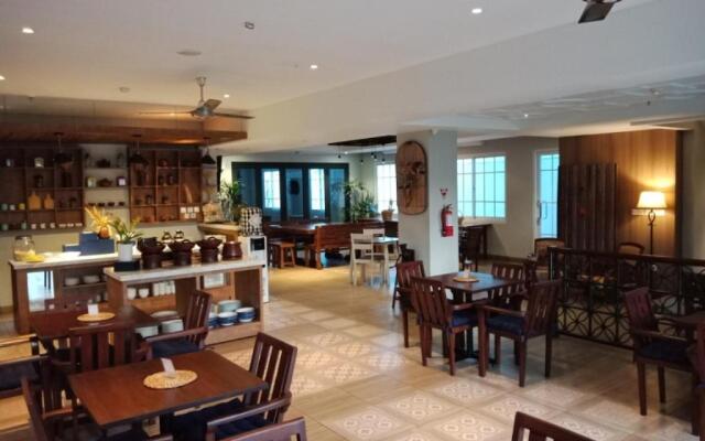 Arrayan Residence