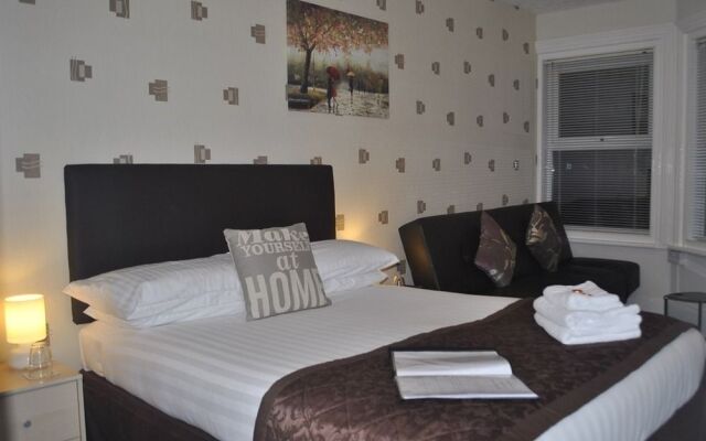 Taunton Guest House