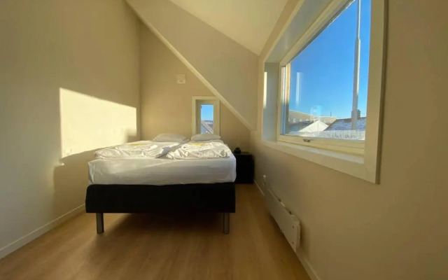 Unique and Spacious Apt close to City Centre