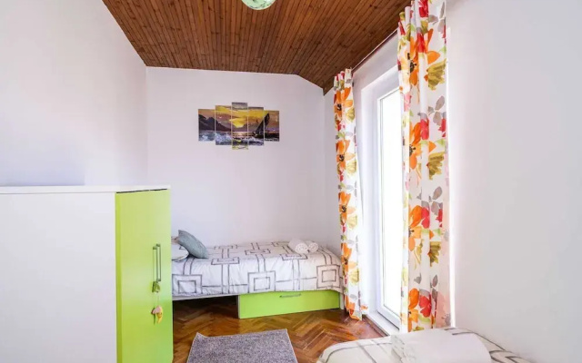 Apartment Dorica - Two Bedroom Apartment With Terrace