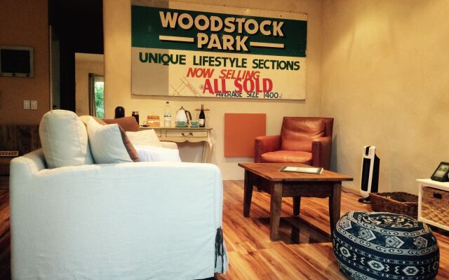 Woodstock Suite