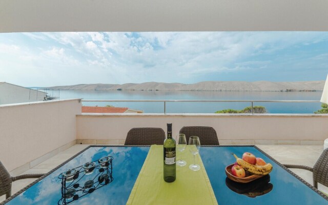 Amazing Home in Miskovici With Wifi and 3 Bedrooms