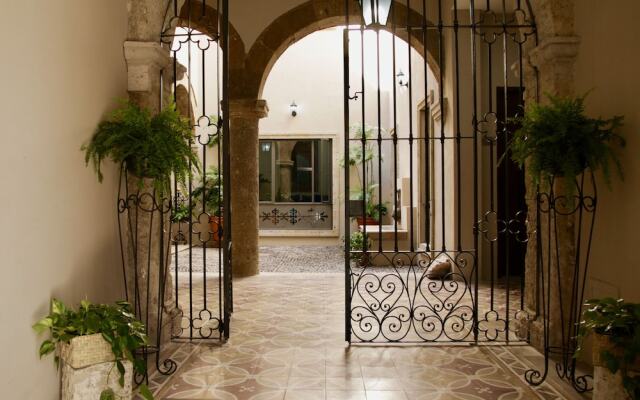 Historical Downtown Luxury