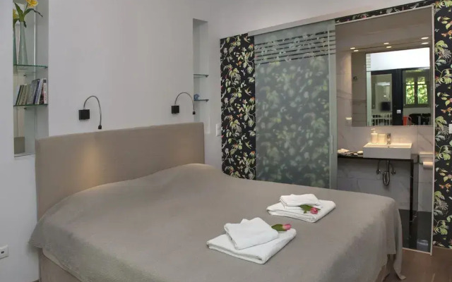 5BR Acropolis Dreamhouse