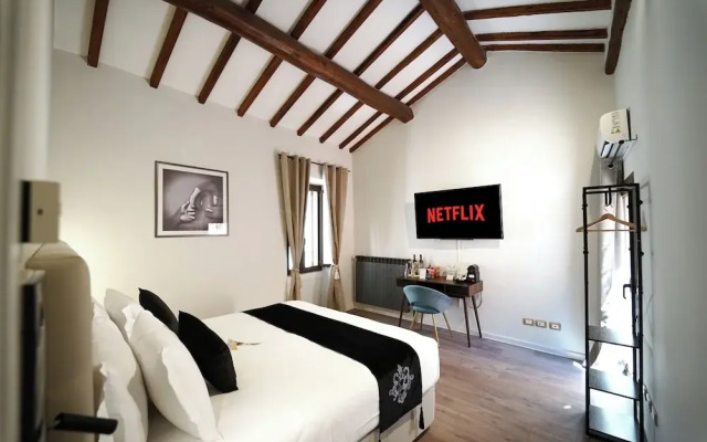 SOHO Piaggiarelle by Dasso