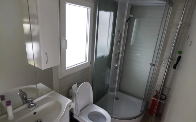 Roof Apartment ART-PE