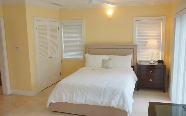 The Hamilton Beach Villas & Spa