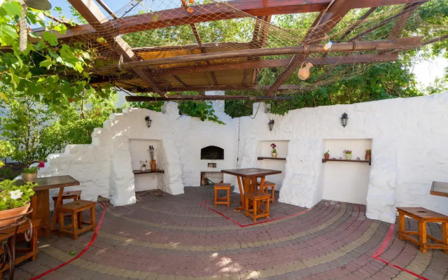 Гостиный двор (Керчь)